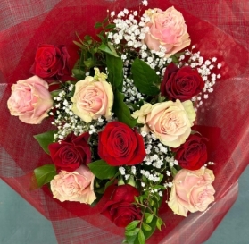 6 Red roses 6 pink roses